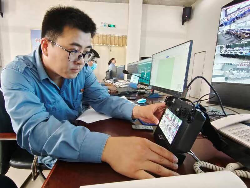 先进圭表|盛旭光：：：在淬炼成长中展示青春最好的姿势