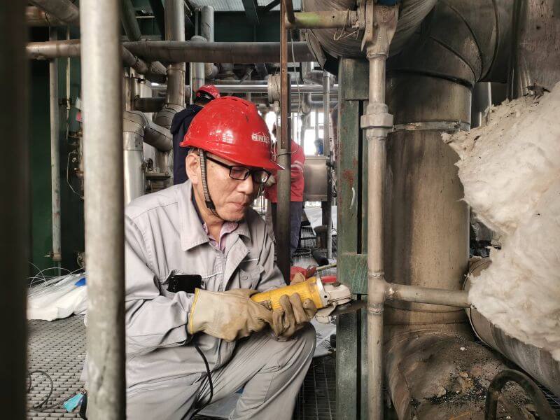 先进圭表|李克平：：：淡泊名利、、、甘于贡献