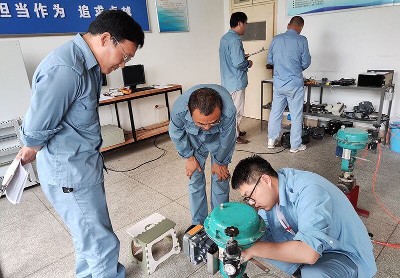 濮阳园区：搭建较量平台  造就技术人才